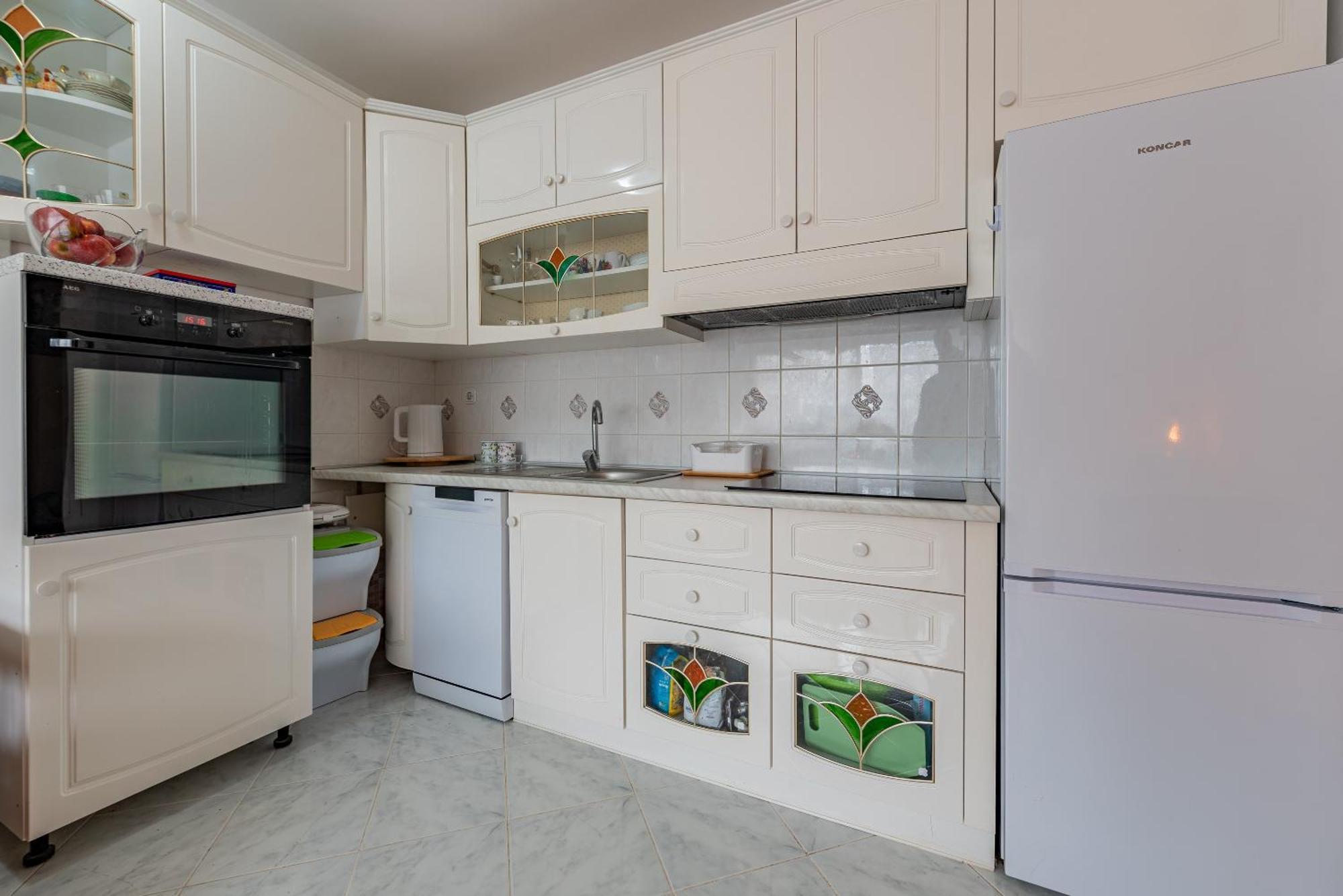 Apartment Marea Seaview 4th Floor Free Parking Self Check In